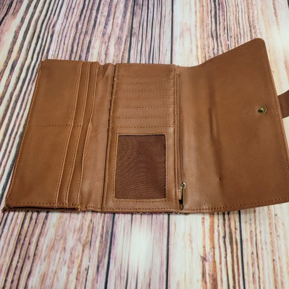 Volcom Wallet! - Picture 4 of 8